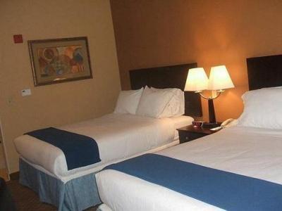 Express & By Ihg